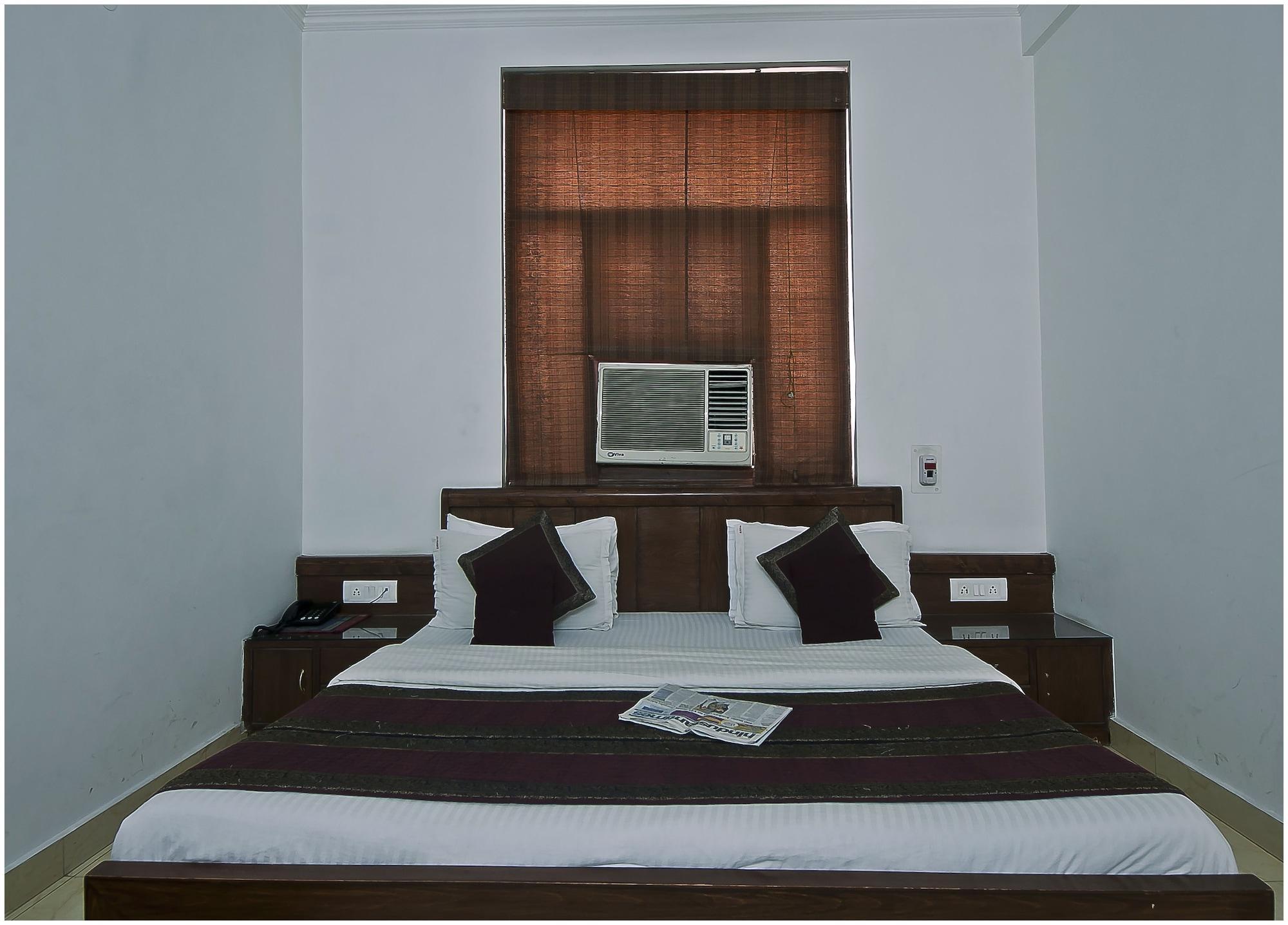 Hotel Baba Deluxe Near New Delhi Railway Station And City Center -By Rcg Hotels Exteriör bild