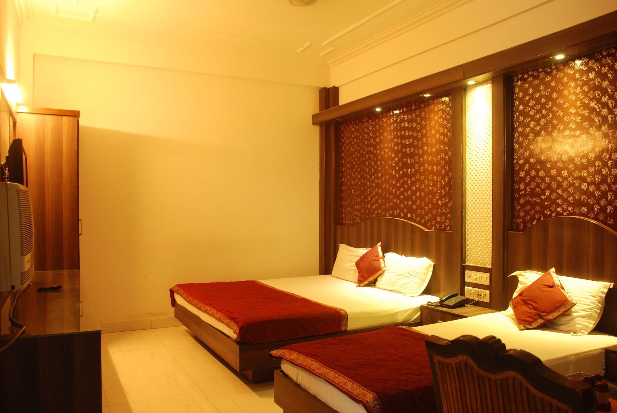 Hotel Baba Deluxe Near New Delhi Railway Station And City Center -By Rcg Hotels Exteriör bild