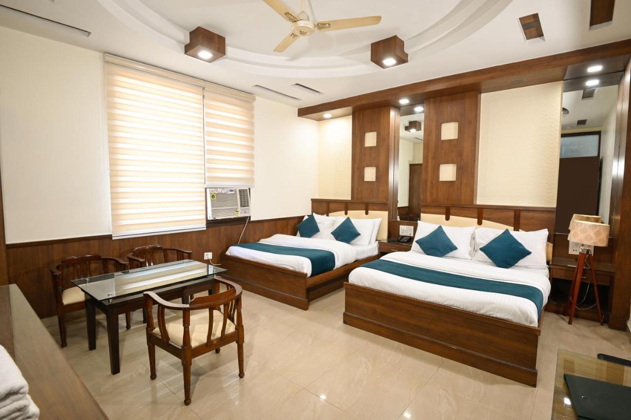 Hotel Baba Deluxe Near New Delhi Railway Station And City Center -By Rcg Hotels Exteriör bild
